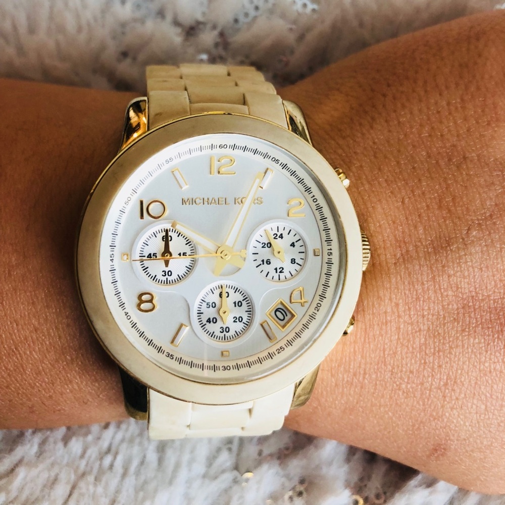 Michael Kors cream/gold watch
